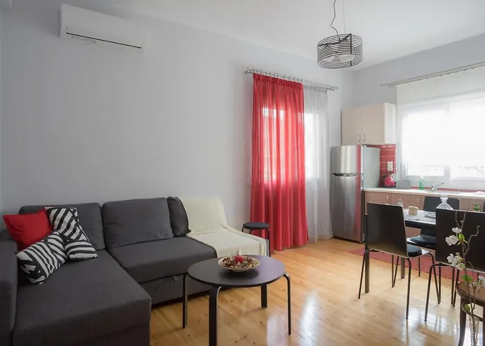 Sivylla Lefkada City